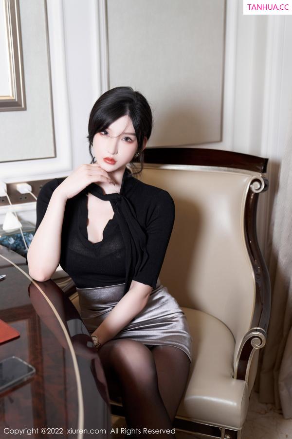 周于希dummy  [XiuRen]高清写真图 2022.10.28 No.5777 周于希Sally 黑丝美臀第24张图片
